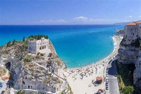 Discover the Secret of Happiness with the Magic Life Calabria Plan